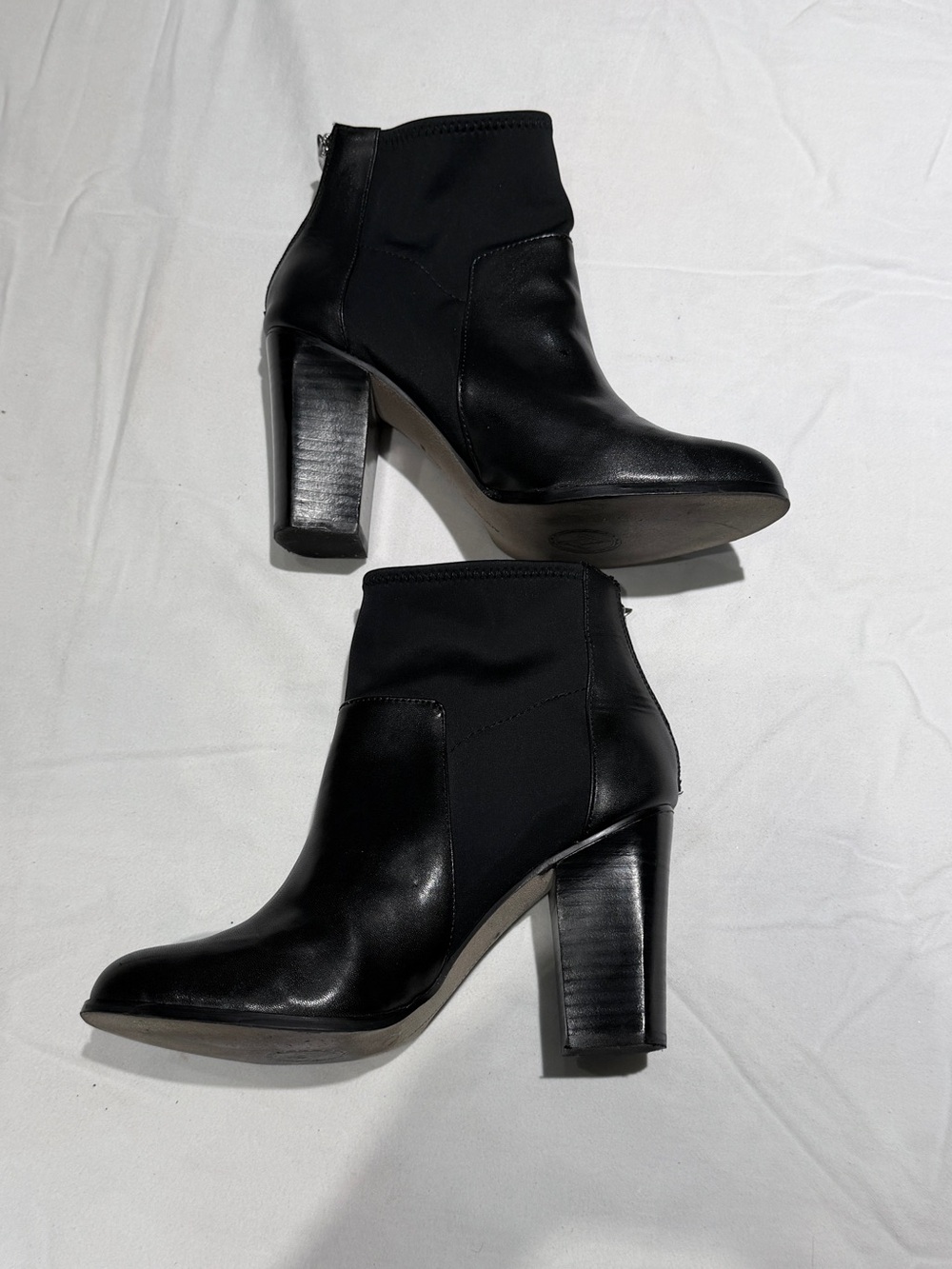 Adrienne Vittadini Black Leather Block Heel Ankle Booties